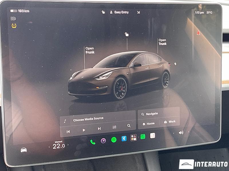 Tesla Model 3 2022 — Миниатюра 12