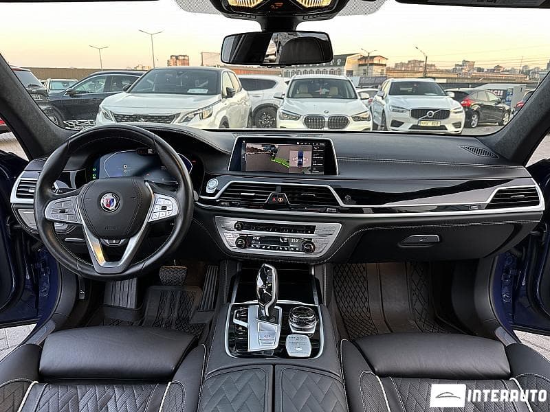 BMW 750 2019 — Миниатюра 6