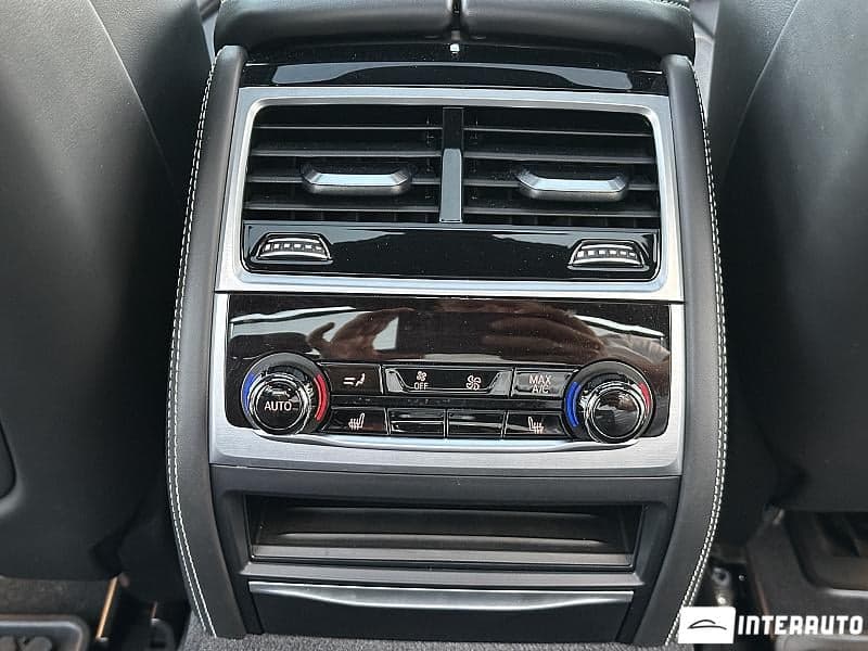 BMW 750 2019 — Миниатюра 14