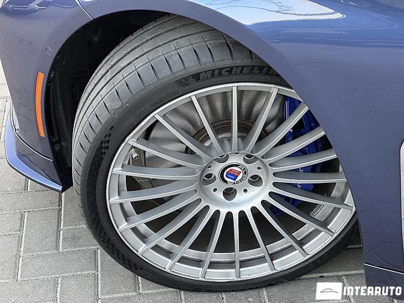 BMW 750 2019 — Миниатюра 22
