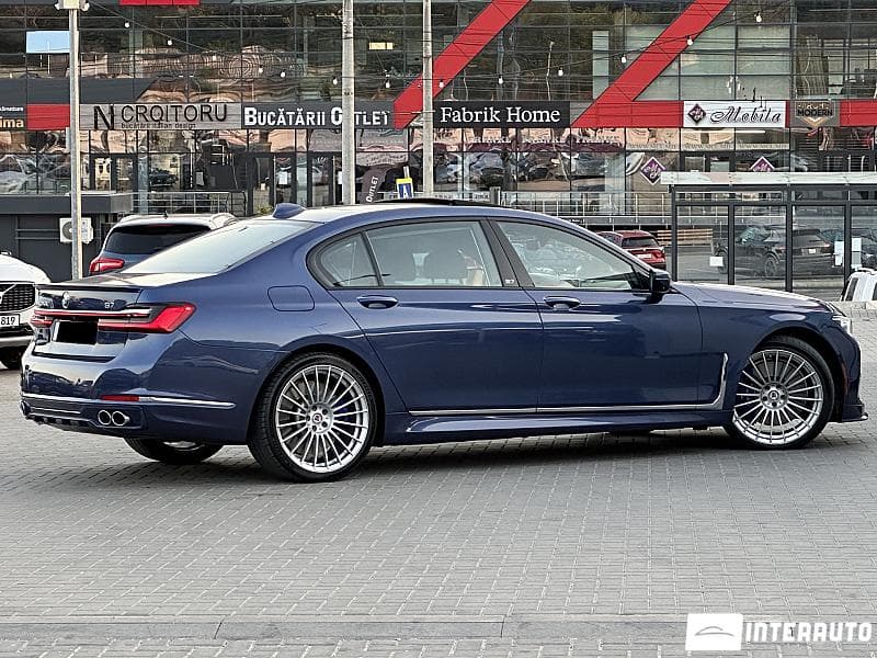 BMW 750 2019 — Миниатюра 3