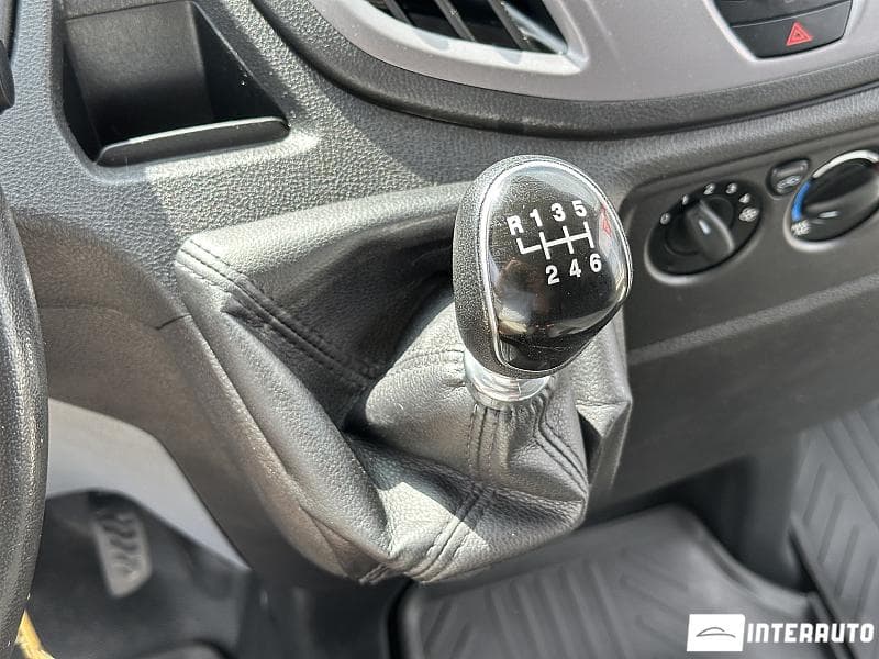 Ford Transit 2018 — Миниатюра 14