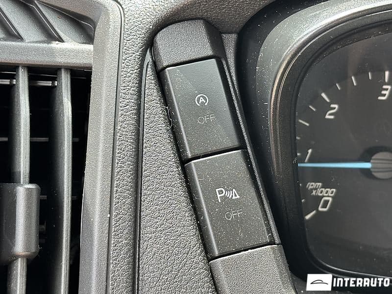 Ford Transit 2018 — Миниатюра 8