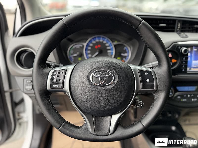 Toyota Yaris 2017 — Миниатюра 8
