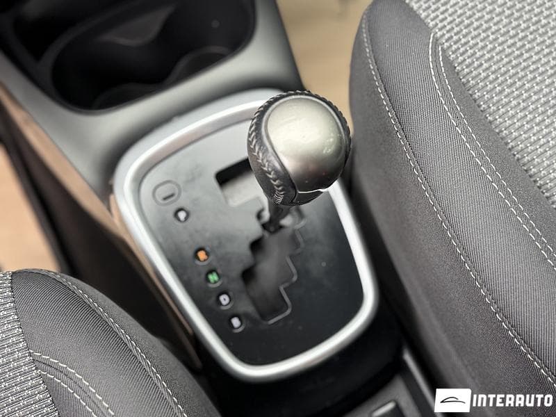 Toyota Yaris 2017 — Миниатюра 12
