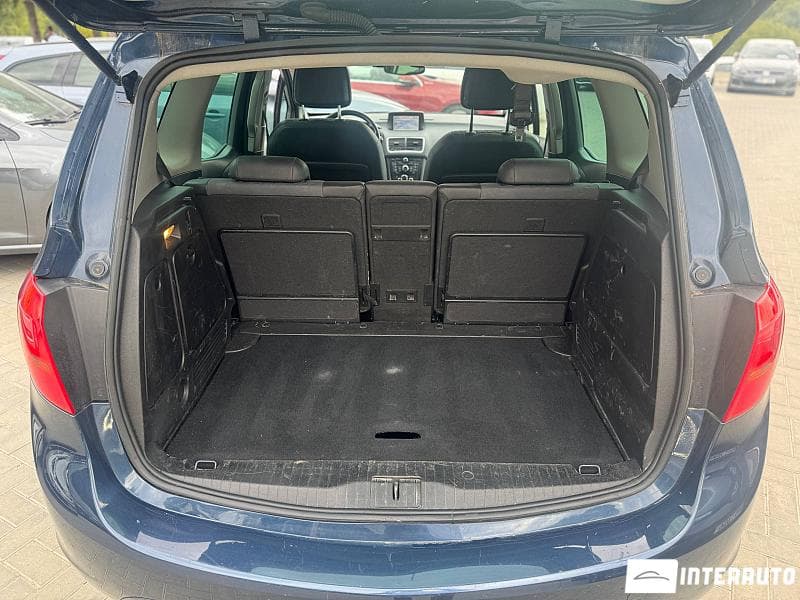 Opel Meriva 2011 — Миниатюра 13