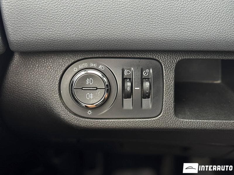 Opel Meriva 2011 — Миниатюра 17