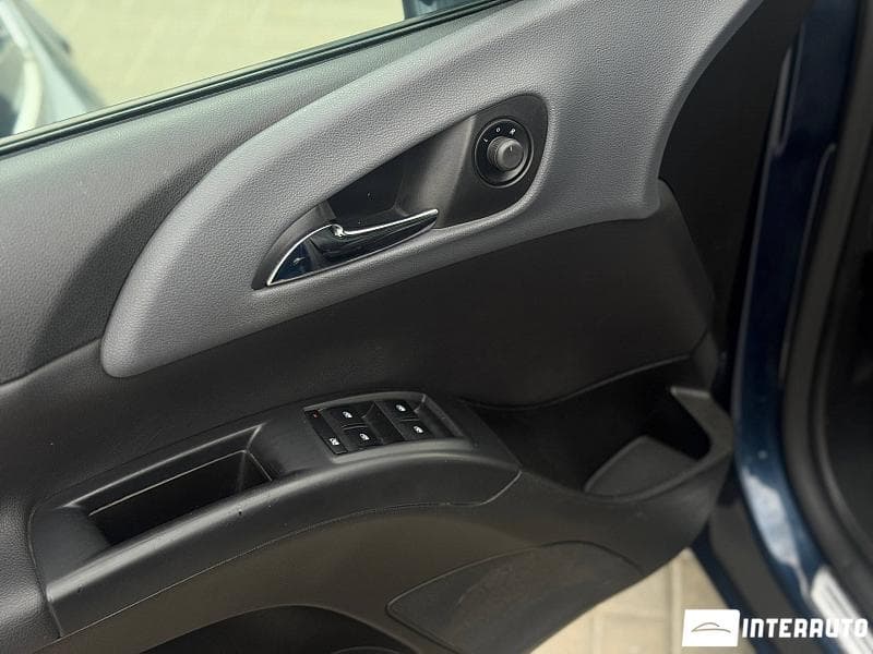 Opel Meriva 2011 — Миниатюра 16