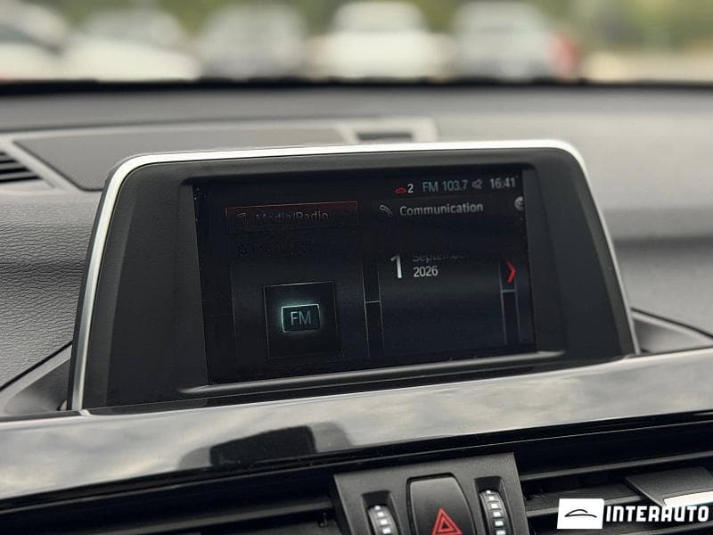 BMW X1 2.8i 2018 — Миниатюра 9