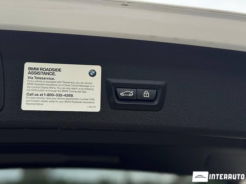 BMW X1 2.8i 2018 — Миниатюра 19