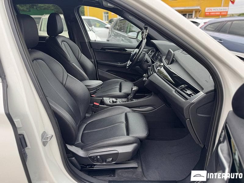 BMW X1 2.8i 2018 — Миниатюра 16
