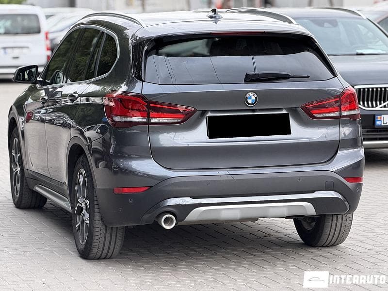 BMW X1 1.6D 2020 — Миниатюра 4