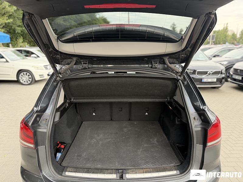 BMW X1 1.6D 2020 — Миниатюра 18