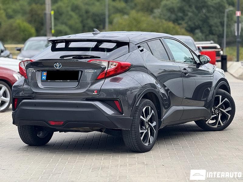 Toyota C-HR 2018 — Миниатюра 3