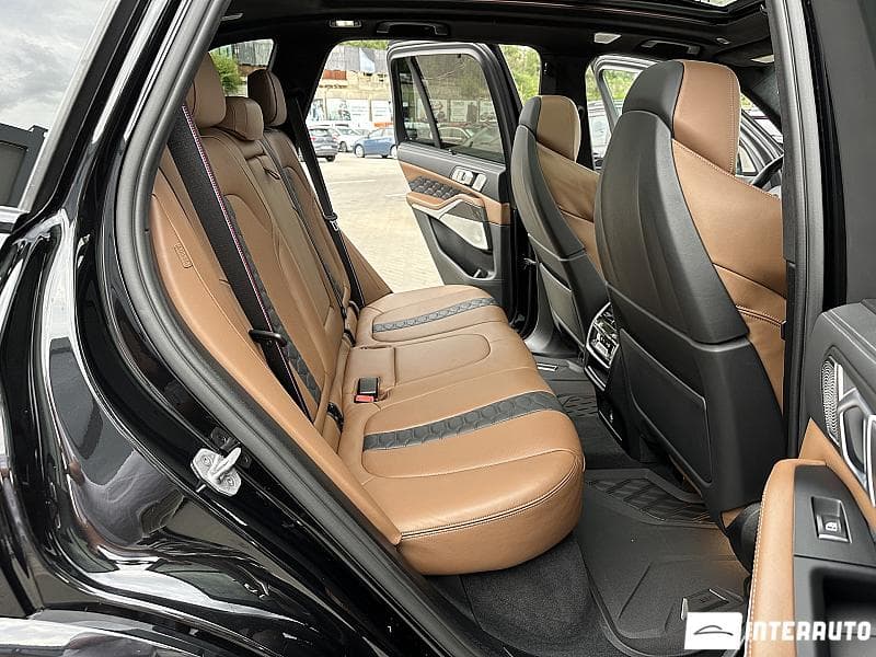 BMW X5M Competition 2021 — Миниатюра 13