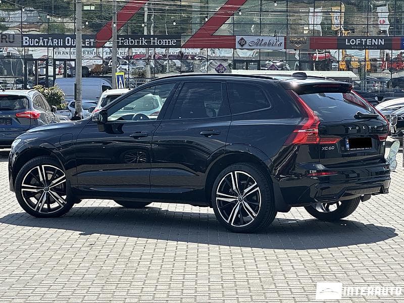Volvo XC 60 2021 — Миниатюра 4