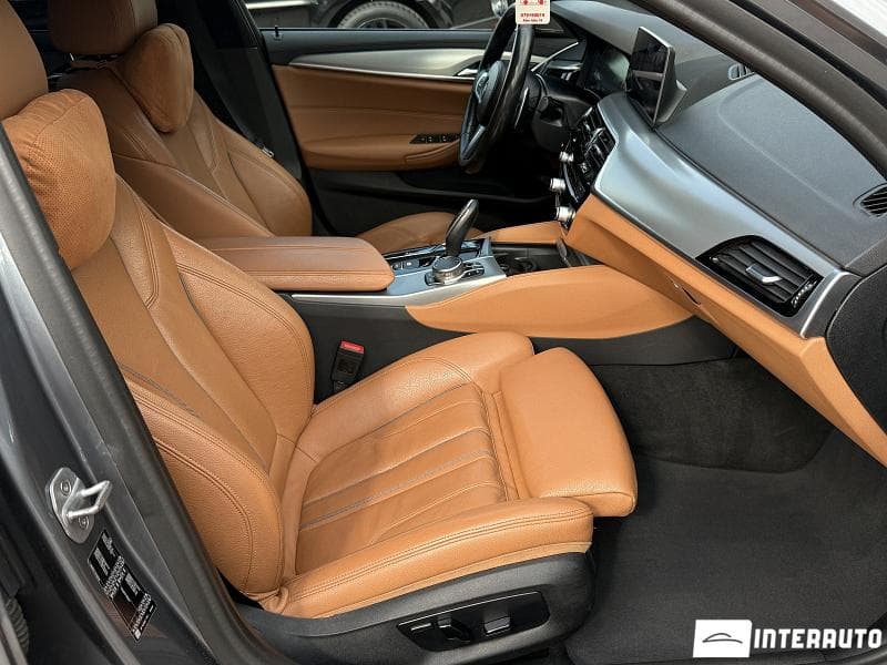 BMW 520 2018 — Миниатюра 17
