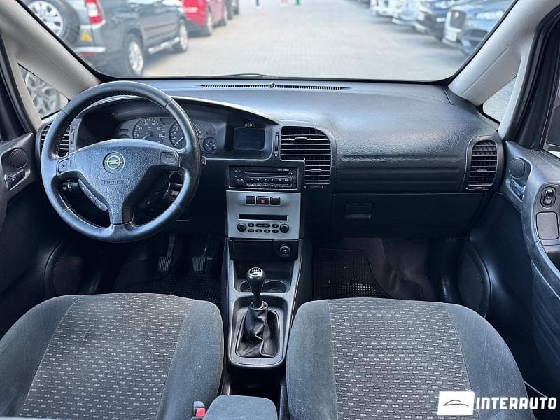 2003 Opel Zafira — Miniatură 10