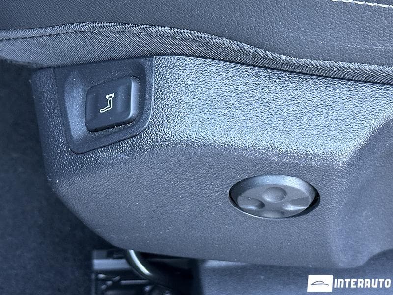 Opel Grandland X 2023 — Миниатюра 10