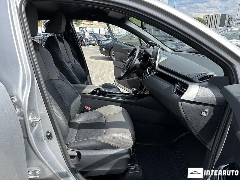Toyota C-HR 2023 — Миниатюра 12