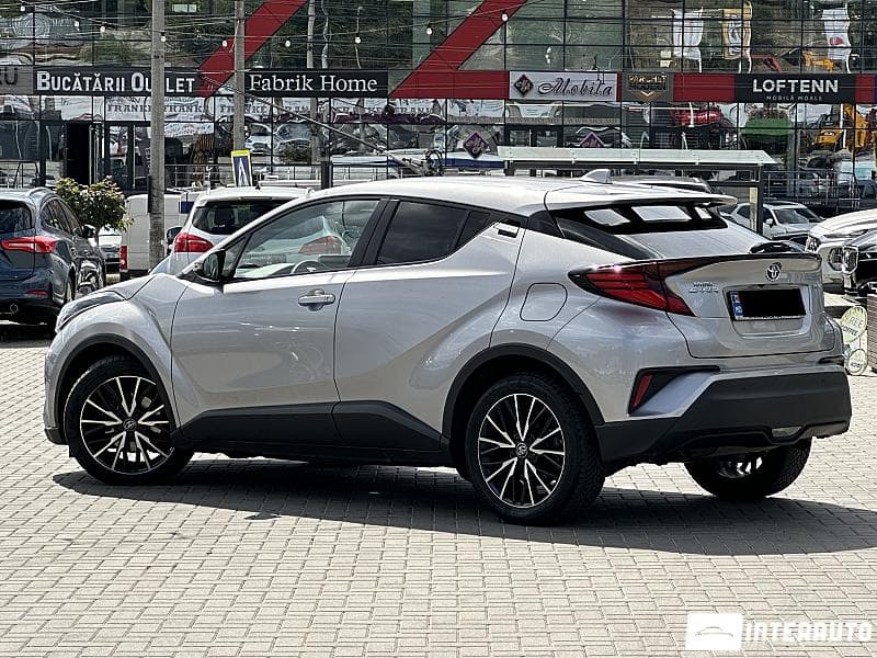 Toyota C-HR 2023 — Миниатюра 4