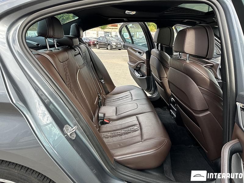 BMW 530e 2017 — Миниатюра 15