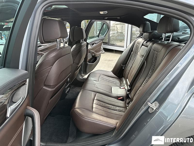 BMW 530e 2017 — Миниатюра 18