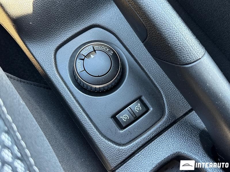 Dacia Duster 2018 — Миниатюра 13