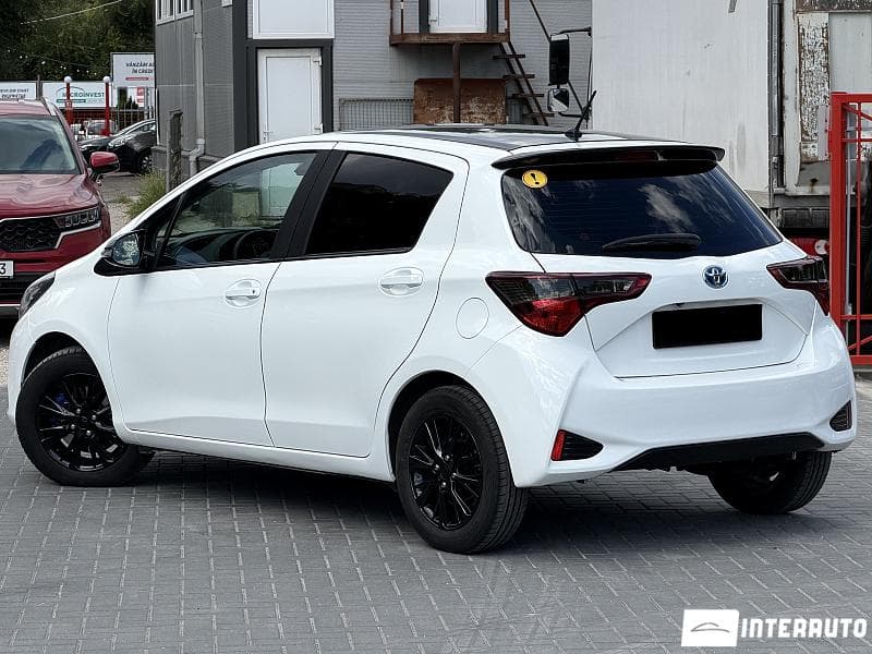 Toyota Yaris 2017 — Миниатюра 4