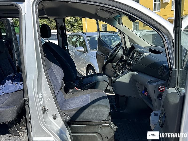 Nissan NV200 2011 — Миниатюра 17