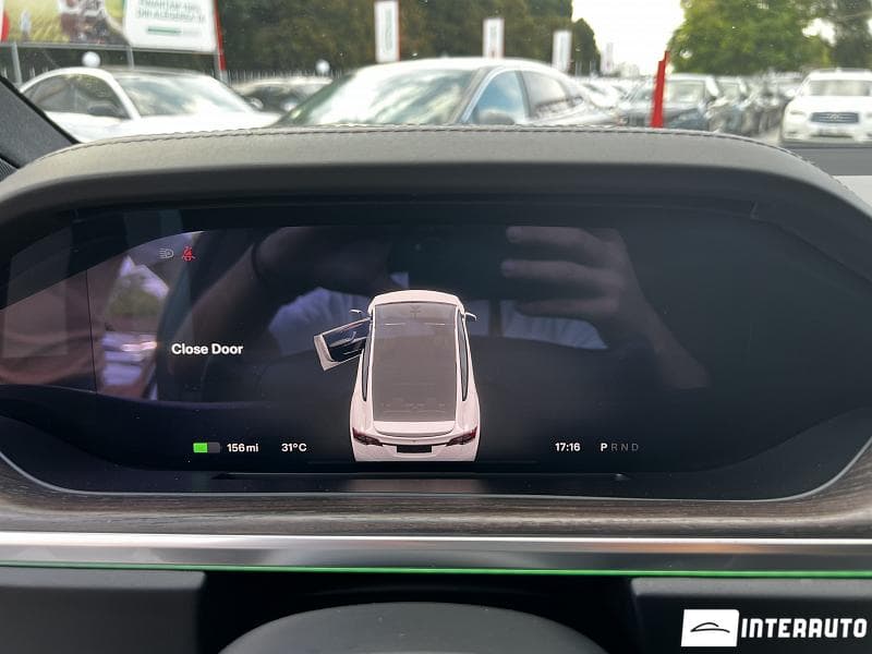 Tesla Model X 2022 — Миниатюра 19