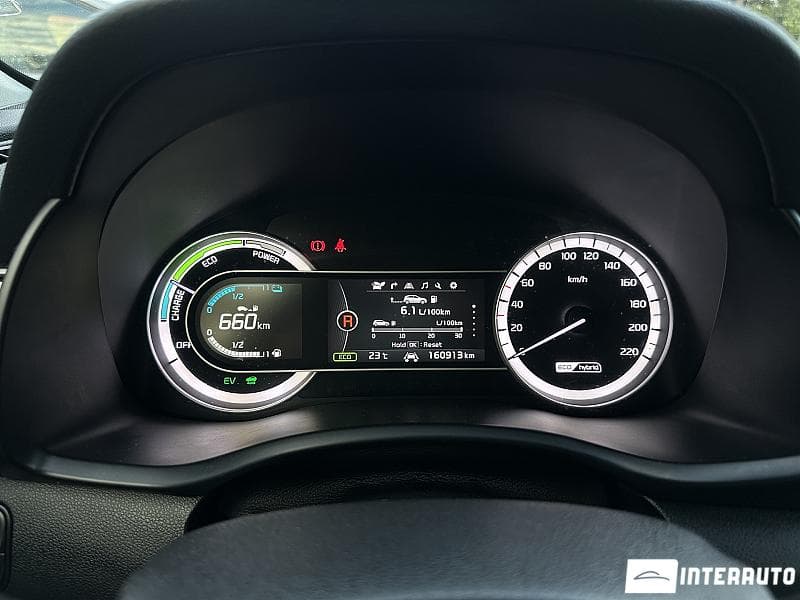 Kia Niro 2016 — Миниатюра 8