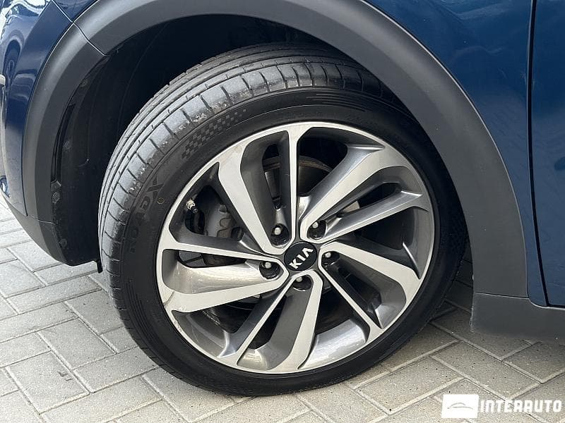 Kia Niro 2016 — Миниатюра 16