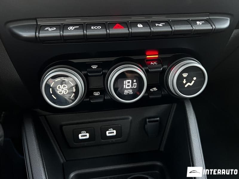 Dacia Duster 2023 — Миниатюра 11