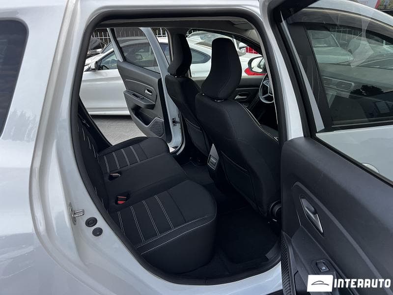 Dacia Duster 2023 — Миниатюра 13
