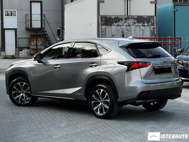 2014 Lexus NX 300H — Miniatură 4