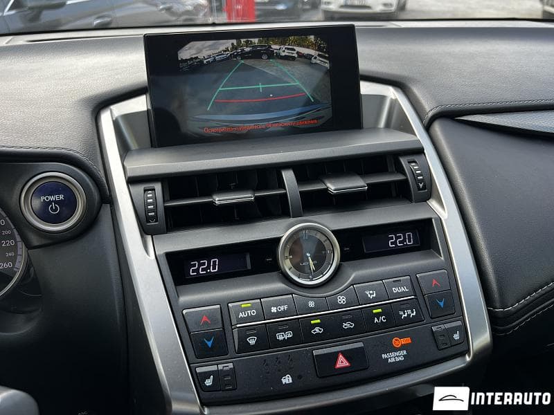 2014 Lexus NX 300H — Miniatură 14