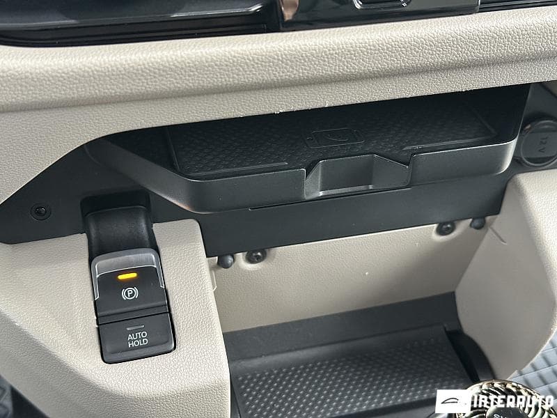 Volkswagen Multivan 2023 — Миниатюра 13