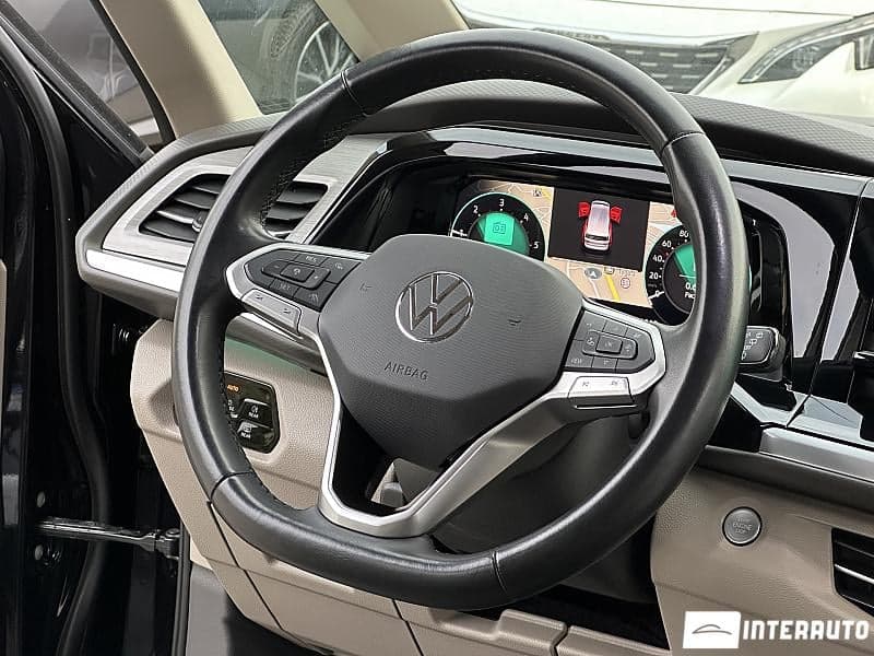 Volkswagen Multivan 2023 — Миниатюра 7