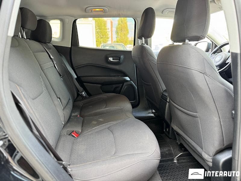 Jeep Compass 2018 — Миниатюра 15