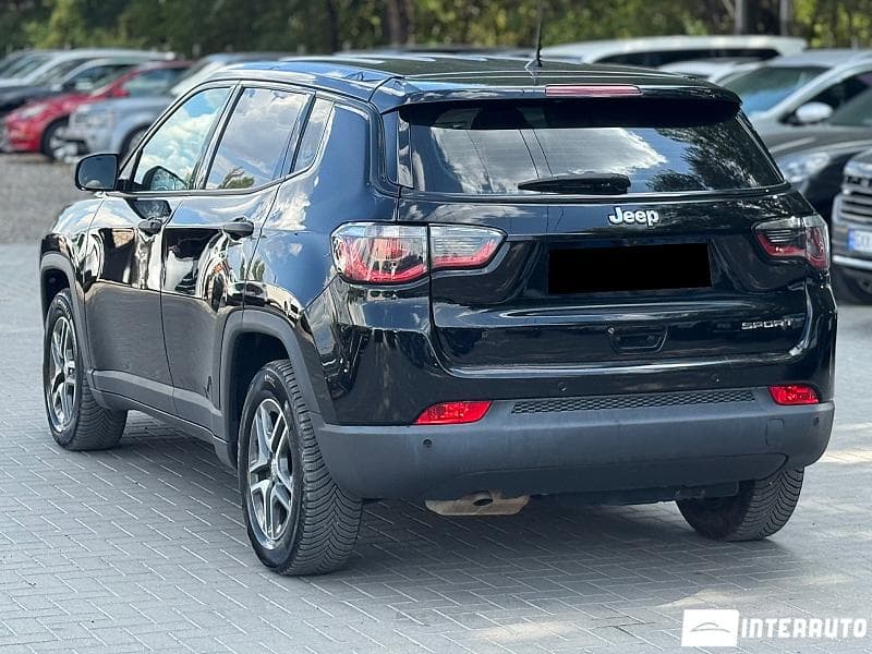 Jeep Compass 2018 — Миниатюра 3