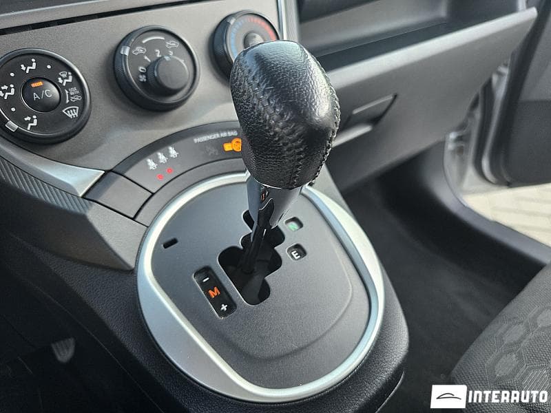 Subaru Trezia 2011 — Миниатюра 12