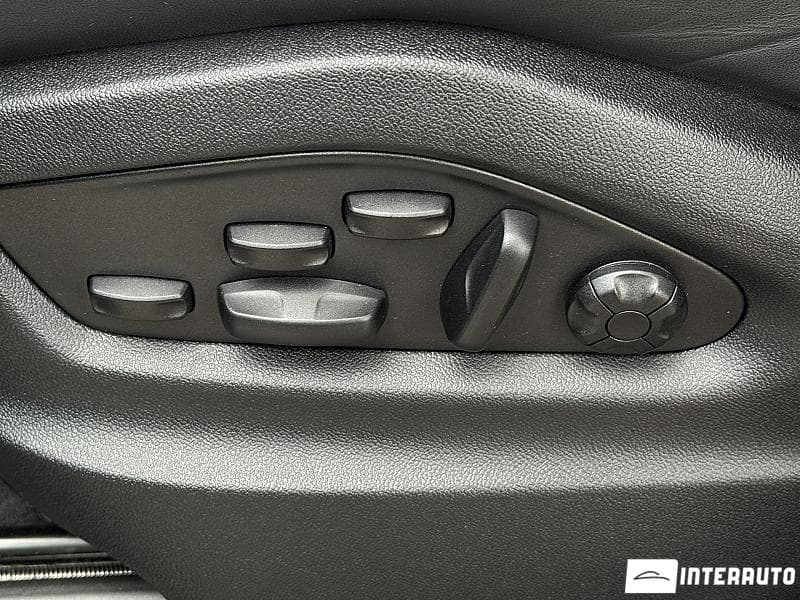 Porsche Cayenne Turbo E-Hybrid Coupe 2024 — Миниатюра 11