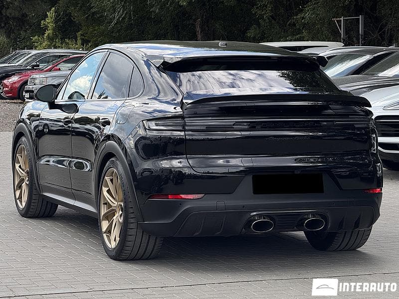 Porsche Cayenne Turbo E-Hybrid Coupe 2024 — Миниатюра 6