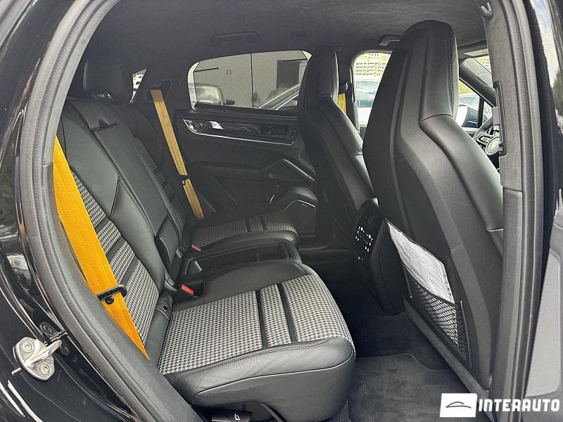 Porsche Cayenne Turbo E-Hybrid Coupe 2024 — Миниатюра 20