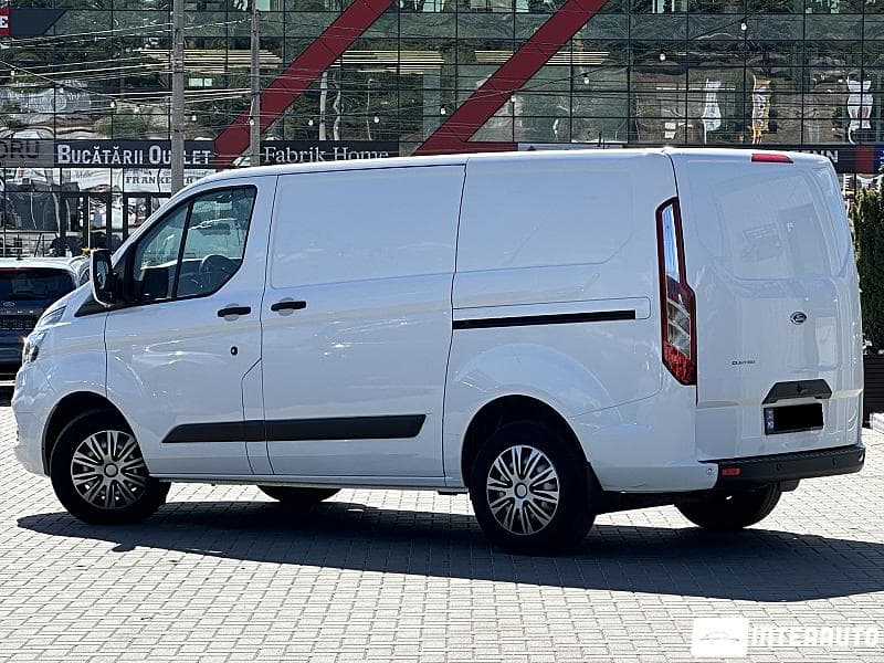 Ford Transit 2018 — Миниатюра 4
