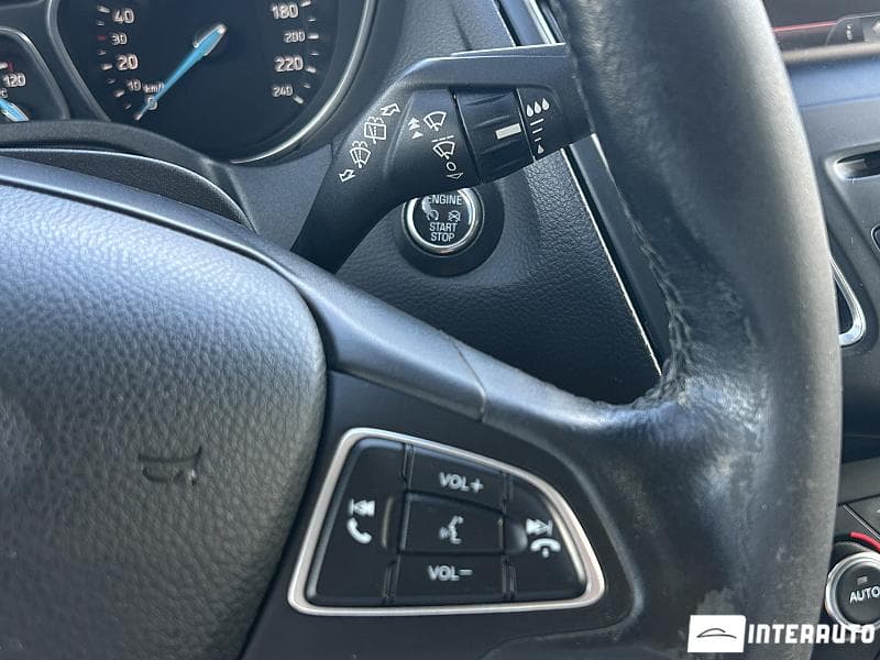 Ford Focus 2015 — Миниатюра 10