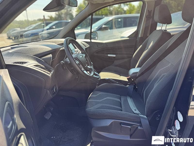 Ford Transit Connect 2017 — Миниатюра 5