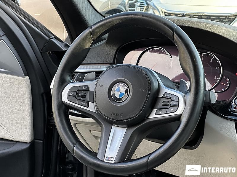 BMW 520 2018 — Миниатюра 7