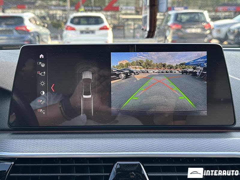 BMW 520 2018 — Миниатюра 9